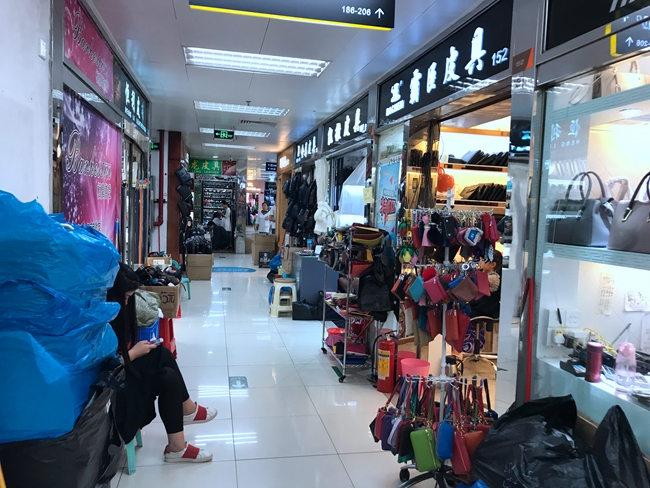 Inside Zhonggang Genuine Leather Handbag Market in Guangzhou China 1
