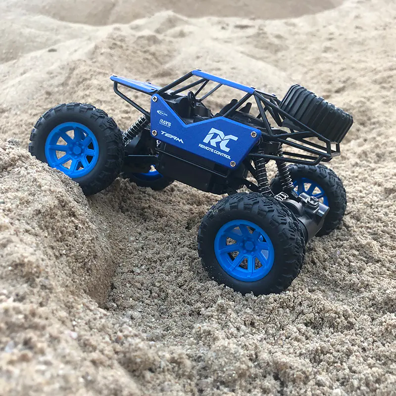 Alloy Climbing Mountain Remote Control Car Toy (2)