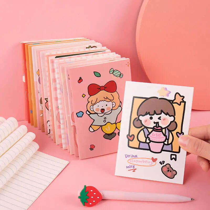 Libreta pequeña con dibujos animados (2) (1)