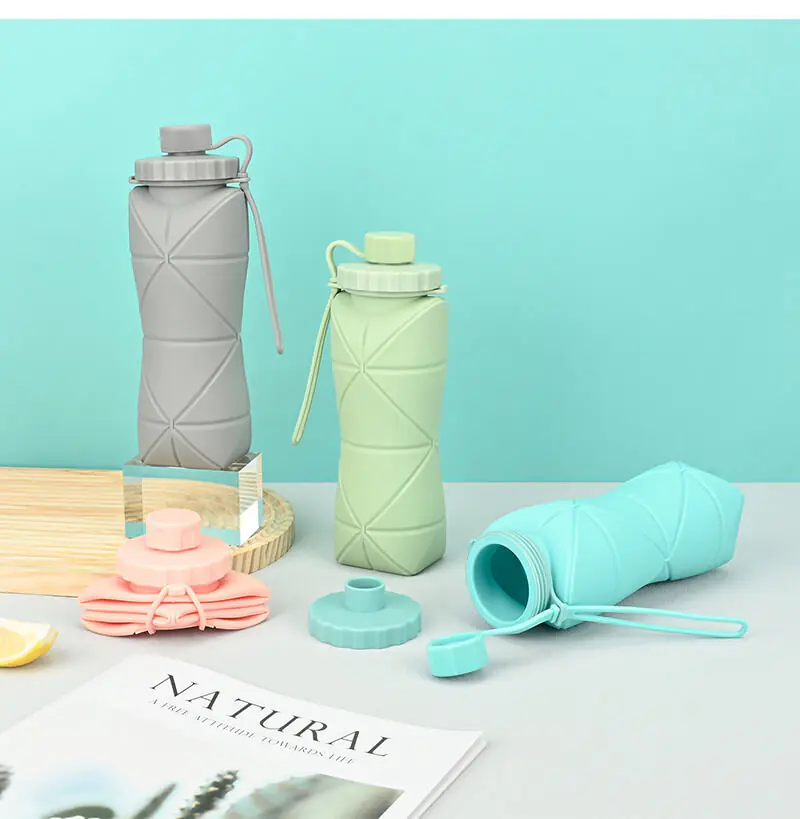 Foldable outdoor kettle with silicone cup
