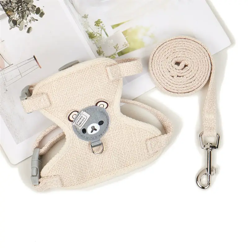 Sturdy pet vest with anti loosening traction rope (2)