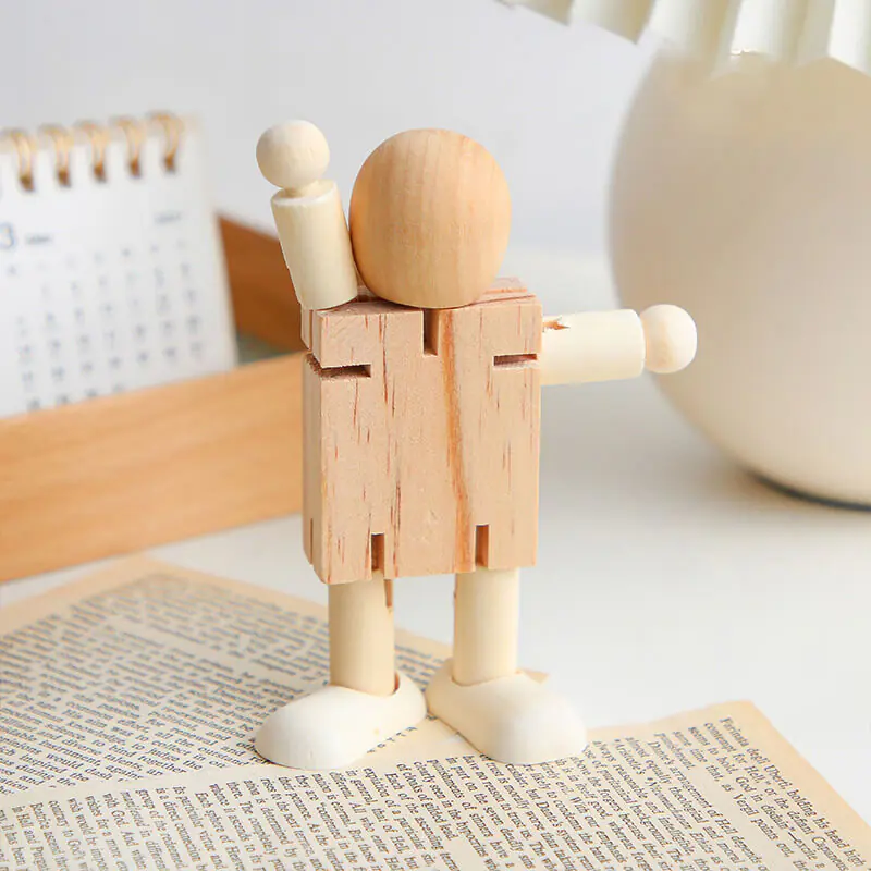 Wooden figure decoration (4)